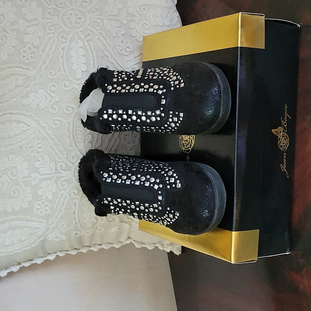 Joan Boyce women shoes, size 9, black, silver studded, fur trim,loafers,slip on